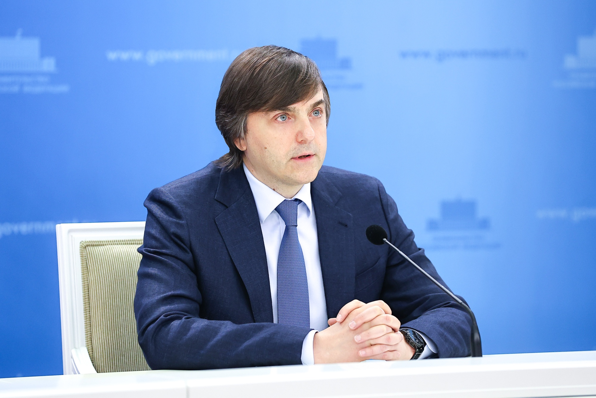 БРИФИНГ МИНИСТРА ПРОСВЕЩЕНИЯ РФ СЕРГЕЯ КРАВЦОВА ПО ИТОГАМ 2024/25 УЧЕБНОГО ГОДА.
